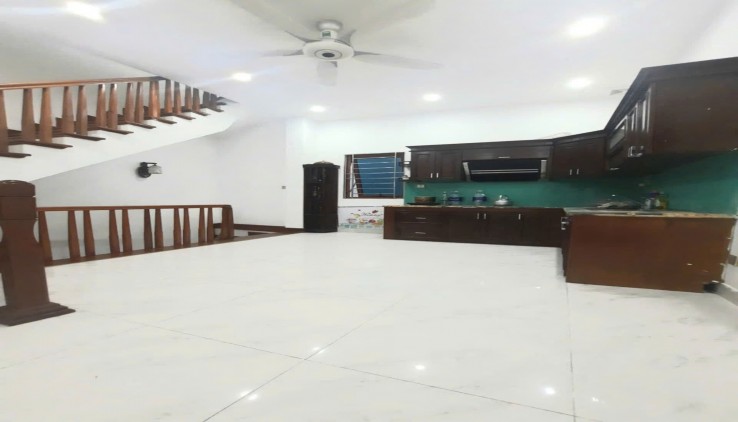 Cho thuê nhà ngõ 33 Phố Lý Thường Kiệt, Hà Đông, 30m2 - 5 tầng - 3 ngủ  - giá 13tr/tháng